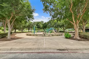 821 Bryce Canyon, Pflugerville, TX 78660 - Photo 34
