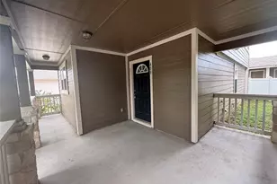 408 N Cascades Ave, Pflugerville, TX 78660 - Photo 2