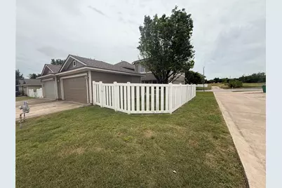 408 N Cascades Avenue #1, Pflugerville, TX 78660 - Photo 20