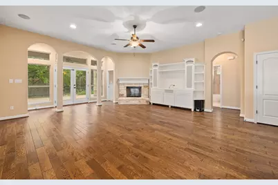4917 Pyrenees Pass, Bee Cave, TX 78738 - Photo 4