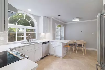 11402 Chessington Drive, Austin, TX 78750 - Photo 12