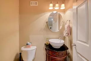 170 Oak Creek Cir, Luling, TX 78648 - Photo 32