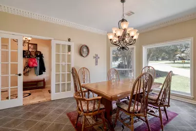 170 Oak Creek Circle, Luling, TX 78648 - Photo 18