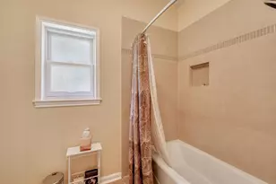 170 Oak Creek Cir, Luling, TX 78648 - Photo 22