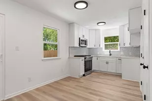 1001 W 17th St, Georgetown, TX 78626 - Photo 10