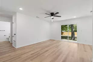 1001 W 17th St, Georgetown, TX 78626 - Photo 4