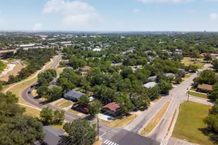 1001 W 17th St, Georgetown, TX 78626 - Photo 28