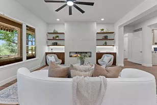 105 Golf View Dr, Georgetown, TX 78633 - Photo 16