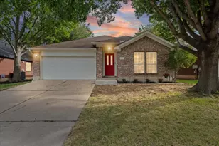1703 Fast Filly Ave, Pflugerville, TX 78660 - Photo 2