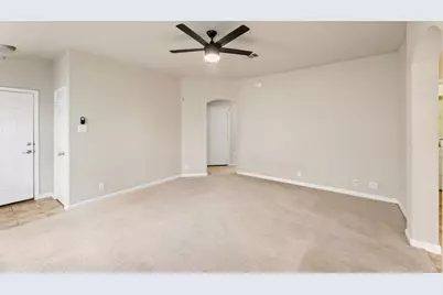 582 Briggs Drive, New Braunfels, TX 78130 - Photo 6