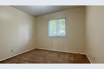 1213 Kenyon Drive, Austin, TX 78745 - Photo 10
