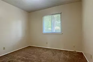 1213 Kenyon Dr, Austin, TX 78745 - Photo 10