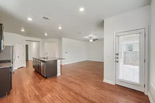 8106 Dampton Ln, Austin, TX 78744 - Photo 14