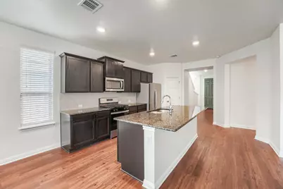 8106 Dampton Lane, Austin, TX 78744 - Photo 12