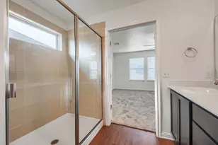8106 Dampton Ln, Austin, TX 78744 - Photo 20