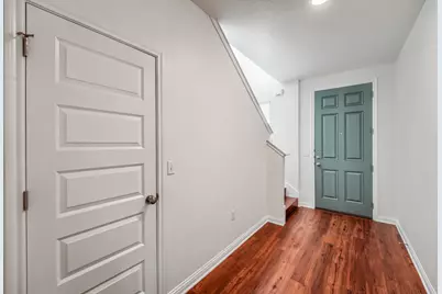 8106 Dampton Lane, Austin, TX 78744 - Photo 4