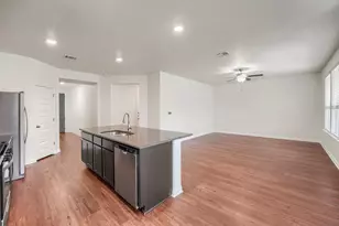 8106 Dampton Ln, Austin, TX 78744 - Photo 10