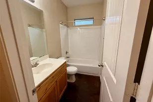 124 Flat Creek Dr, Waco, TX 76706 - Photo 8