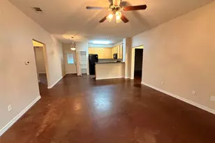 124 Flat Creek Dr, Waco, TX 76706 - Photo 2