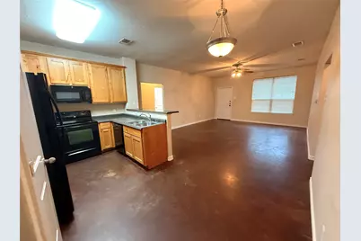 124 Flat Creek Drive, Waco, TX 76706 - Photo 6