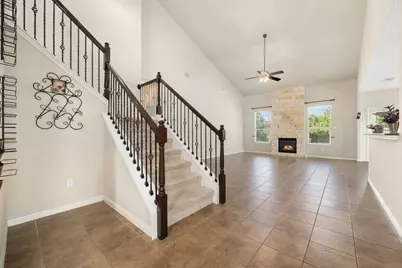 100 Sandy Lyle Cove, Round Rock, TX 78664 - Photo 6