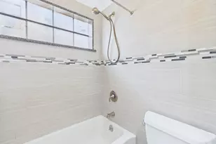 2300 Leon St, Austin, TX 78705 - Photo 14