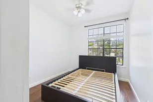 2300 Leon St, Austin, TX 78705 - Photo 16