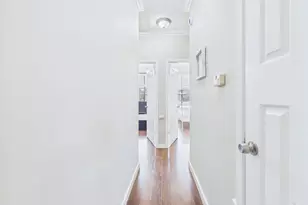 2300 Leon St, Austin, TX 78705 - Photo 8