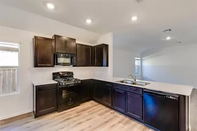 318 Canley Loop, Hutto, TX 78634 - Photo 14