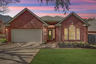 7334 W Magic Mountain Ln, Round Rock, TX 78681 - Photo 1