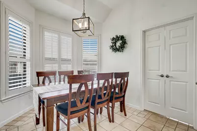 7334 W Magic Mountain Lane, Round Rock, TX 78681 - Photo 12