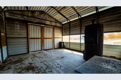 109 E 2nd Street, Rockdale, TX 76567 - Photo 24