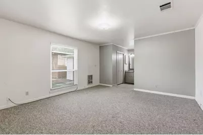 811 Nixon Street, Lockhart, TX 78644 - Photo 12