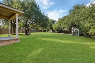 153 Crescent Heights Dr, Georgetown, TX 78628 - Photo 32