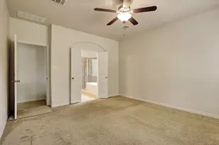 153 Crescent Heights Dr, Georgetown, TX 78628 - Photo 10
