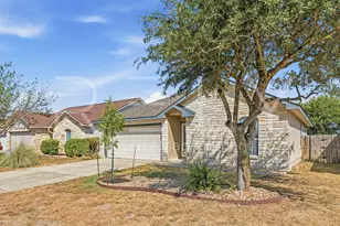 241 Moonstone Dr, Jarrell, TX 76537 - Photo 4