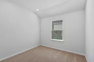 129 Hatari Trl, Jarrell, TX 76537 - Photo 14