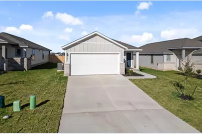 129 Hatari Trail, Jarrell, TX 76537 - Photo 32