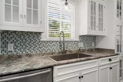 1001 S Church Street, Georgetown, TX 78626 - Photo 16