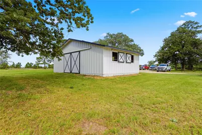 107 Longhorn Drive, Bastrop, TX 78602 - Photo 30