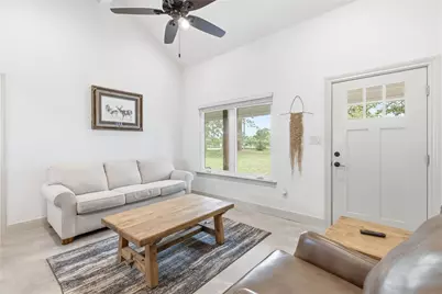 107 Longhorn Drive, Bastrop, TX 78602 - Photo 12
