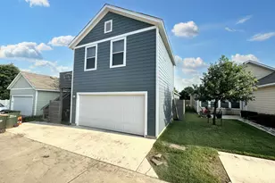 315 Rachel St, San Marcos, TX 78666 - Photo 2