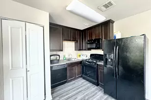 315 Rachel St, San Marcos, TX 78666 - Photo 6