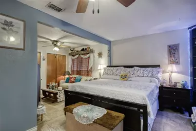 2704 Clarkdale Lane, Austin, TX 78757 - Photo 8