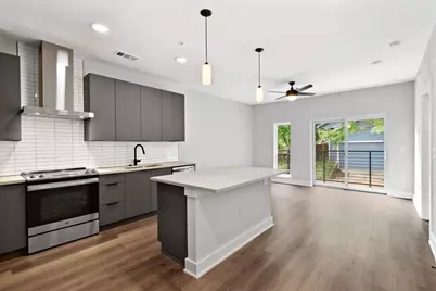 2220 Webberville Road #318, Austin, TX 78702 - Photo 8