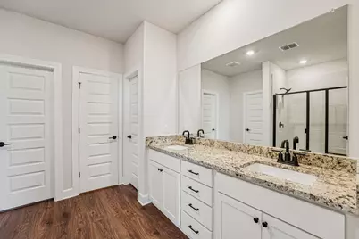 517 W Luna Blue Lane, Jarrell, TX 76537 - Photo 6