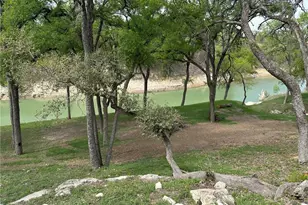 1958 Paradise Pkwy, Canyon Lake, TX 78133 - Photo 38