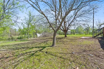 405 E Browning Street, Manor, TX 78653 - Photo 10