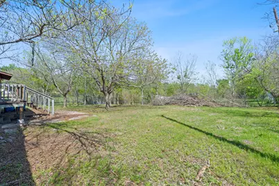 405 E Browning Street, Manor, TX 78653 - Photo 4