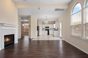 8602 Glen Canyon Dr, Round Rock, TX 78681 - Photo 10